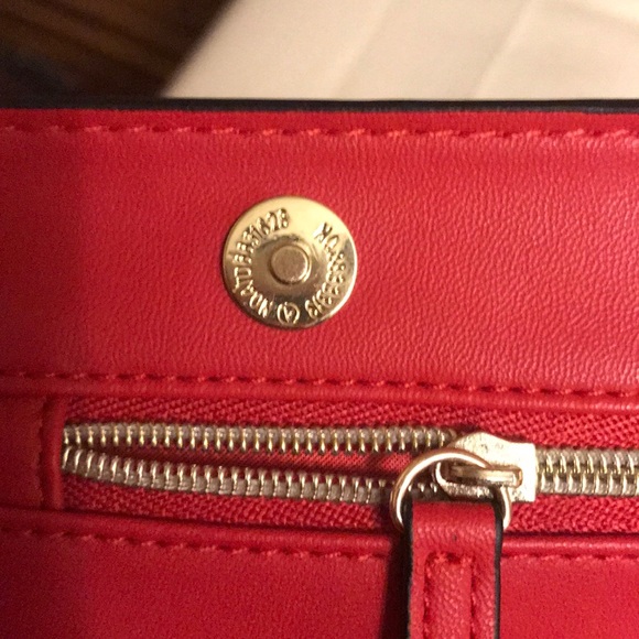 Estée Lauder Clutch - Picture 4 of 5